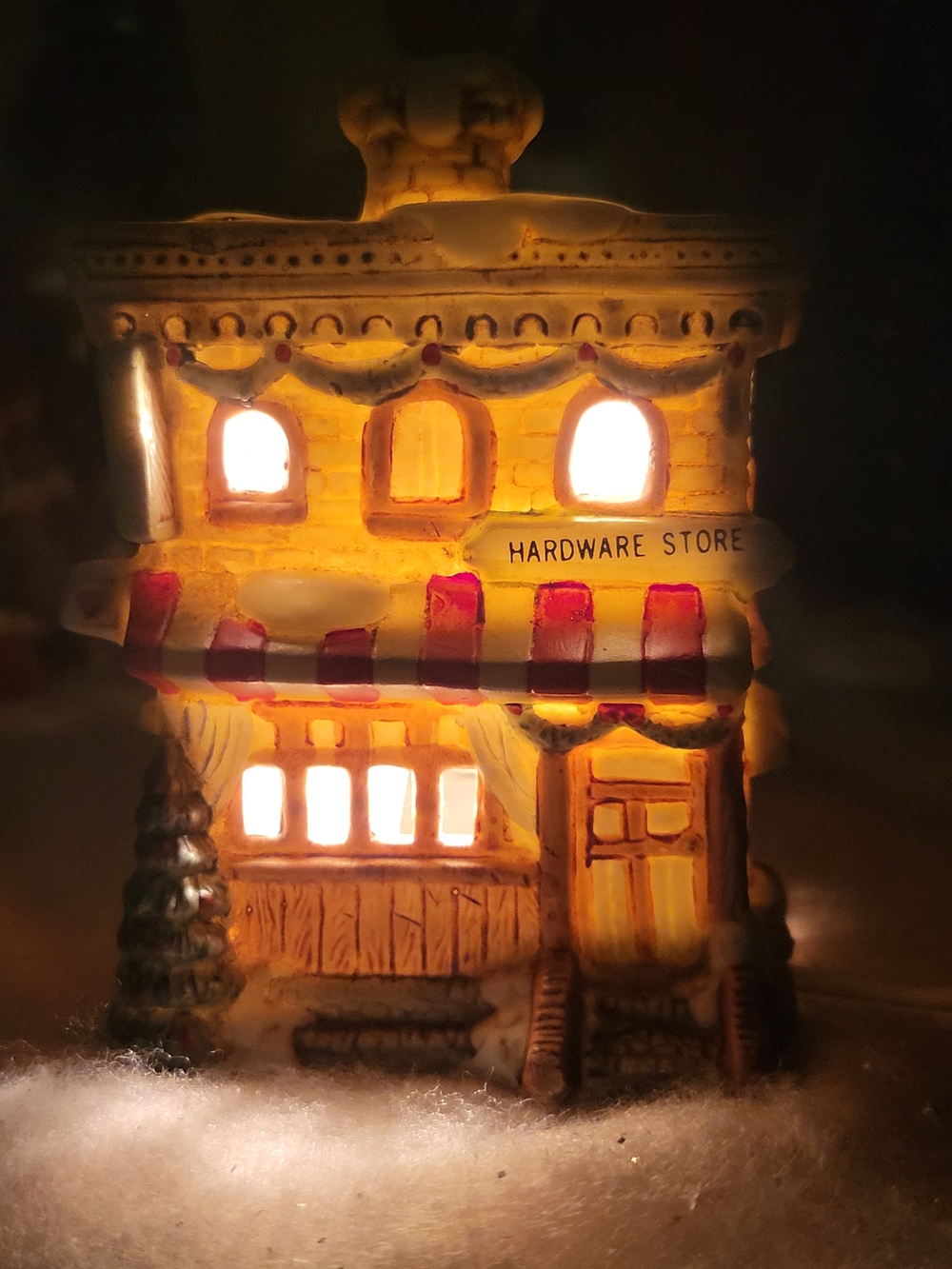 Vintage Christmas Village Hardware Store Ceramic Light Up Building 4"Trim a Home